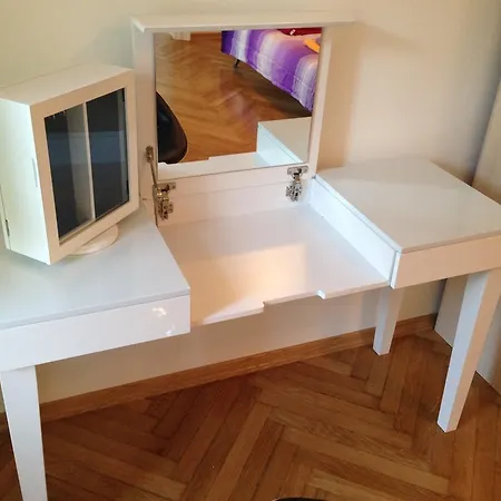 Apartment Sand Beach أوباتيا